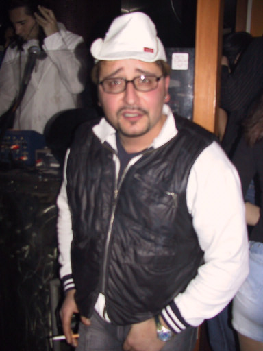 100-0021_IMG_2.JPG