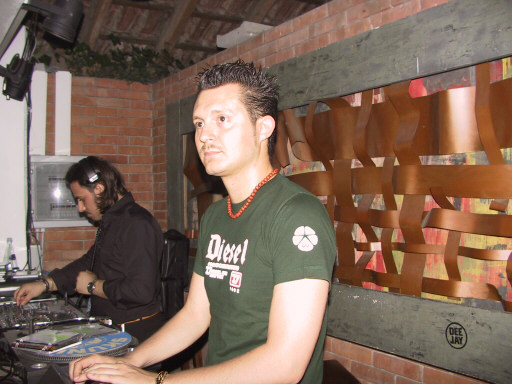 100-0004_IMG.JPG